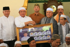 Safari Jumat di 13 Ulu, Gubernur  Dorong Pengurus Masjid Aktifkan Kegiatan Sosial Keagamaan