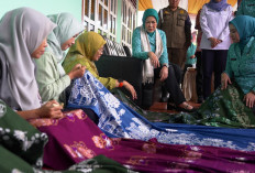 Feby Herman Deru Apresiasi Batik Ramah Lingkungan Karya Perempuan Lubuk Linggau