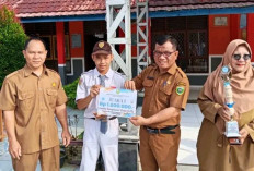  Siswa SMKN 1 Suak Tapeh Terima Trofi dan Sertifikat Juara LKS INC