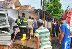Gudang Usaha Karangan Bunga Wartawan di Banyuasin Terbakar, Ini Penyebabnya!