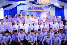 Cik Ujang Sambut Masyarakat dan Kepala Daerah di Open House Idulfitri 1447 H