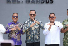 Sekda Sumsel Edward Candra Hadiri Peresmian Koperasi Merah Putih oleh Presiden Prabowo