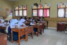 Murid Kelas IX SMPN 2 Banyuasin III Ikuti Pelatihan TKA