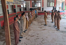 Camat Sembawa Pimpin Apel Gerakan Indonesia ASRI, Wujudkan Lingkungan Kerja Bersih dan Nyaman