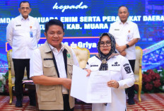 Sumarni Ditunjuk Sebagai Pelaksana Tugas Bupati Muara Enin, Herman Deru: Pemerintahan Tetap Berjalan