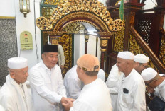 Wagub Sumsel Safari Jumat di Masjid SMB II Palembang, Ajak Jemaah Tingkatkan Ibadah