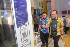 Sidak Dinas PMPTSP, Sekda Sumsel Pastikan Layanan Tetap Optimal